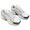 Low Cut Everyday Sneakers with Airflow - Owl Out Look
