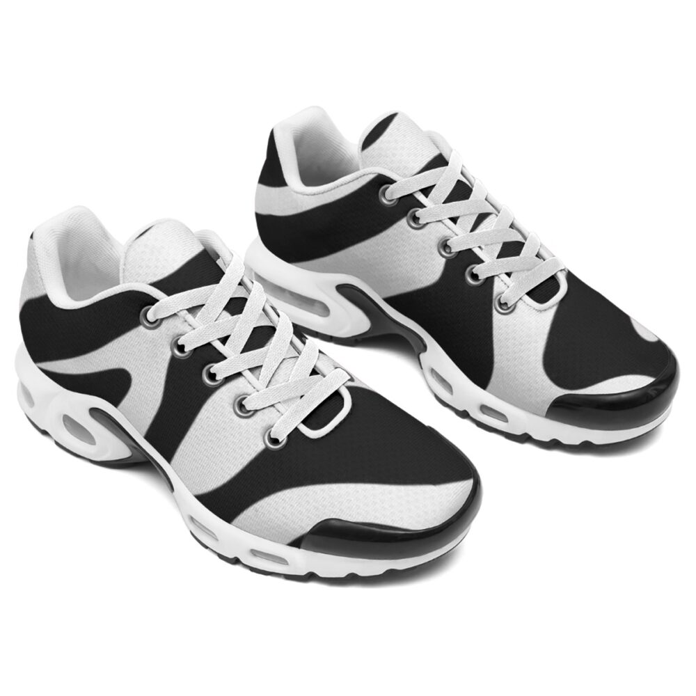 Light Sole Sneakers for Warm Weather Days - Owl Out Look